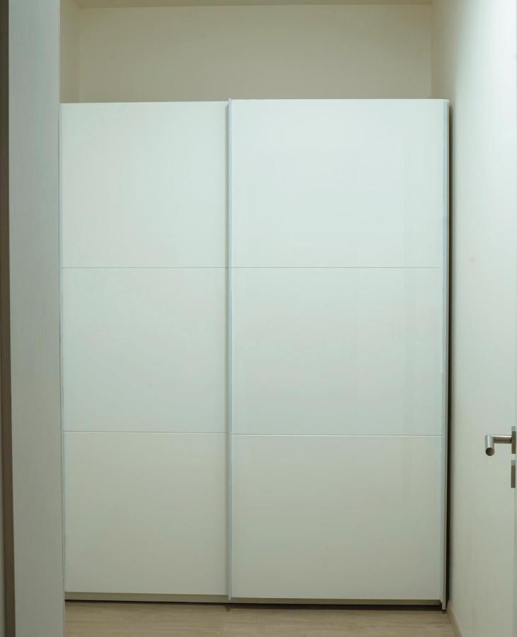Tran Chien Apartment With Free Private Parking Praag Buitenkant foto